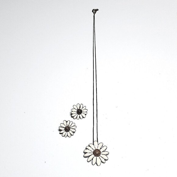 925 silver daisy necklace & earrings set - Picture 3 of 12